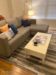 1801 Lake Ave 102