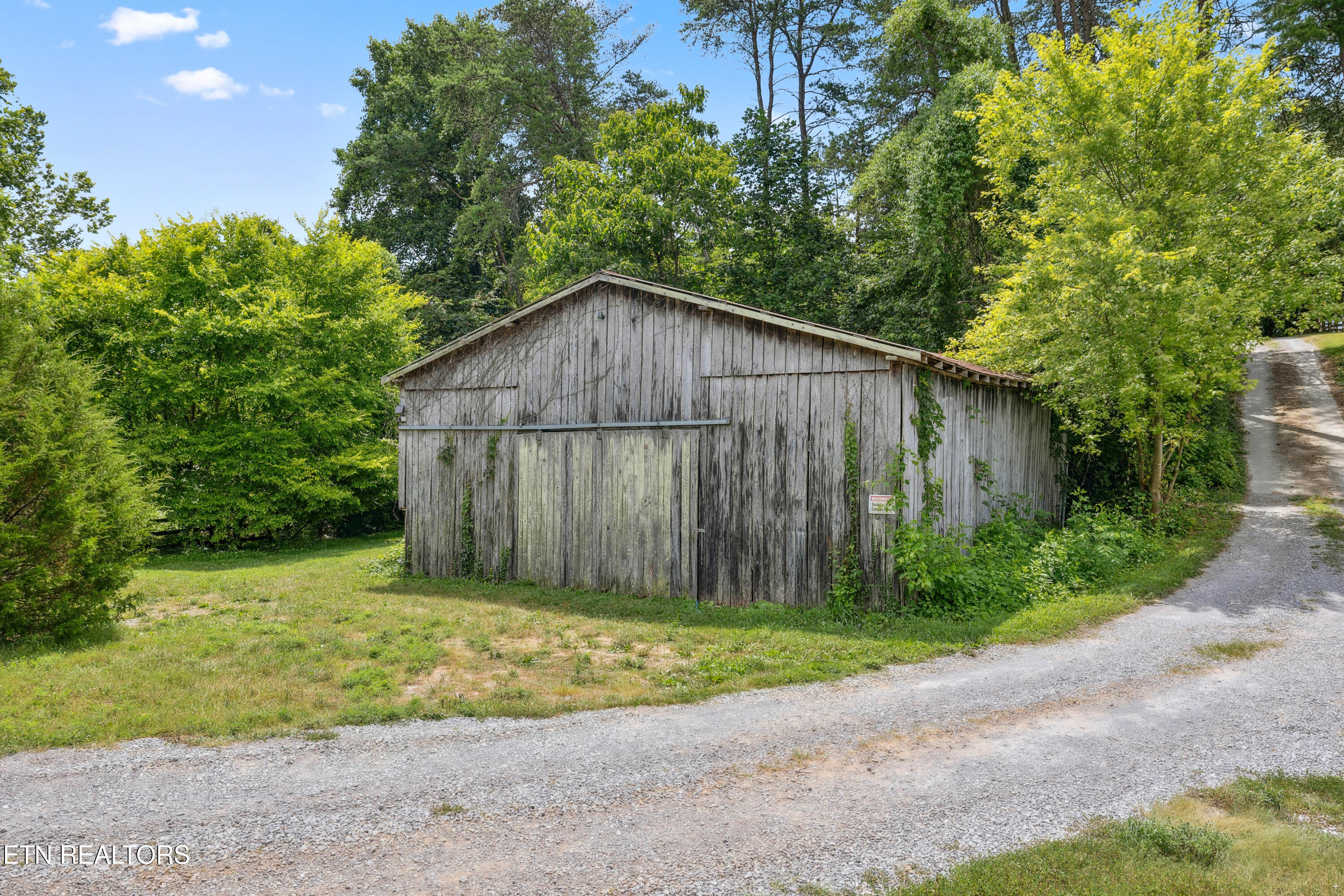 1014 High Springs Rd