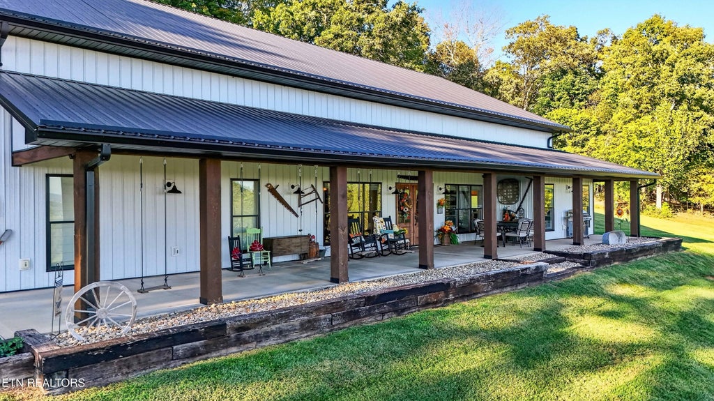 Photo of 211 Brown Rd, Blaine, TN 37709 (MLS # 1358850)