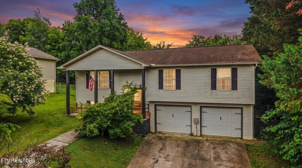 Photo of 306 High Tower Rd, Maryville, TN 37804 (MLS # 1343401)