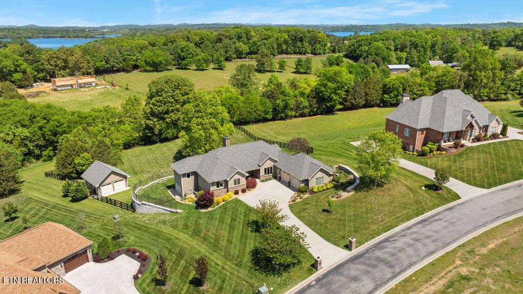 Photo of 191 Thunder Ridge Drive, Vonore, TN 37885 (MLS # 1338748)