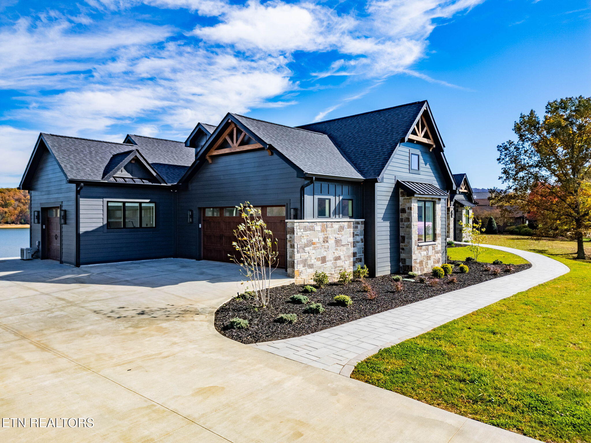 135 Crown Jewel Lane