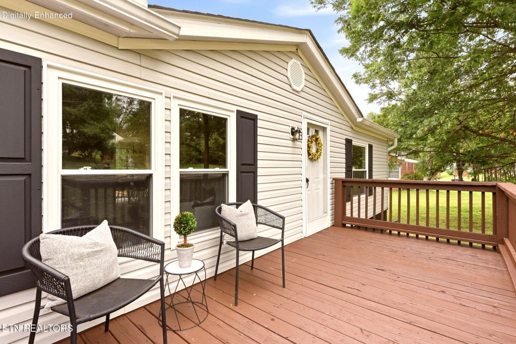 Photo of 922 Poplar St, Alcoa, TN 37701 (MLS # 1347644)