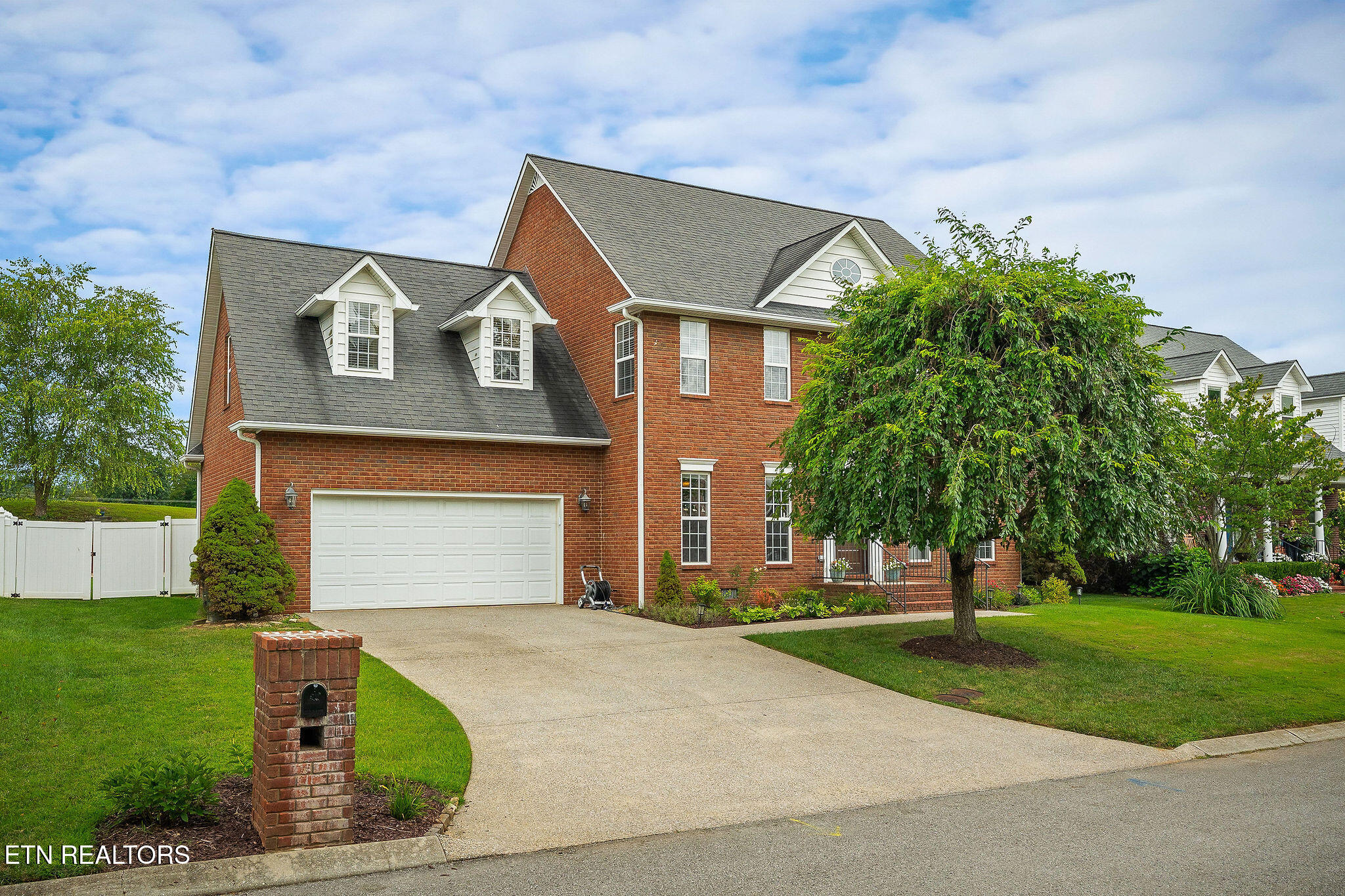 107 Eighteen Grand Place