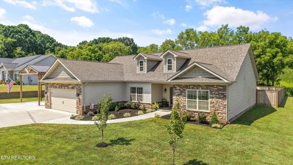 Photo of 1430 Harrison Rd, Lenoir City, TN 37771 (MLS # 1353706)