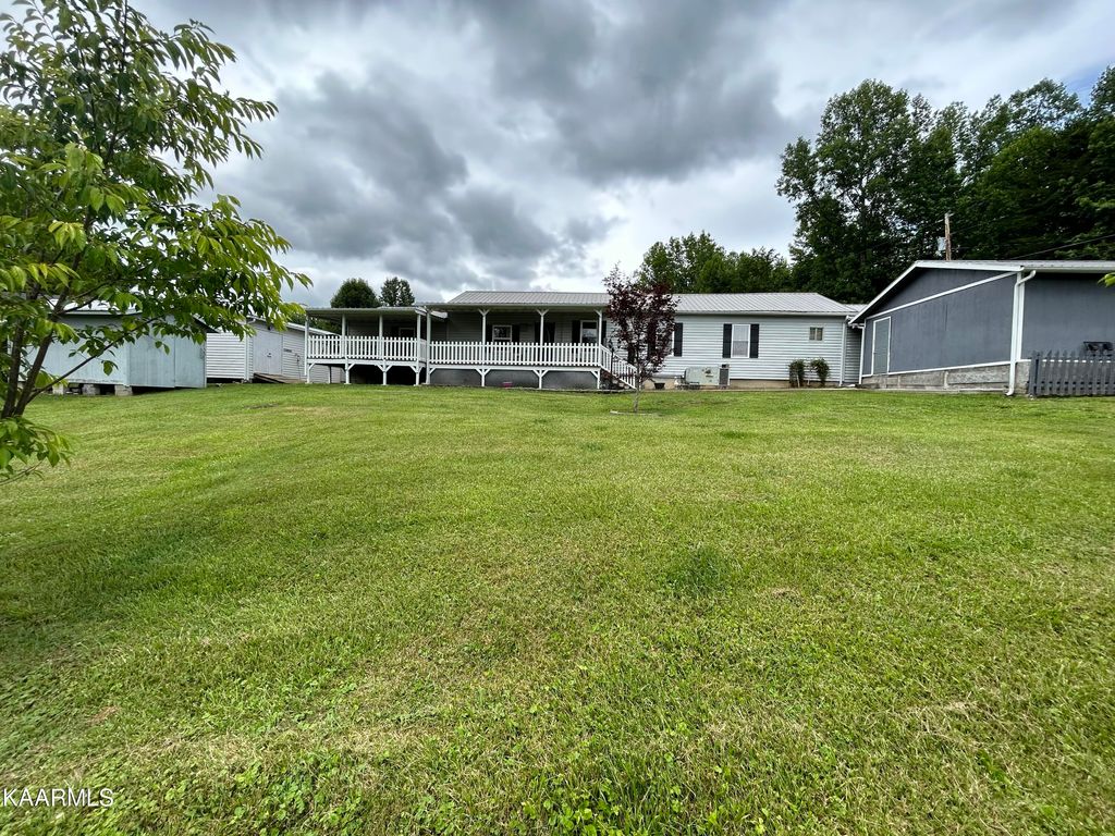 Photo of 145 Meadowview Church Rd, Wartburg, TN 37887 (MLS # 1230971)