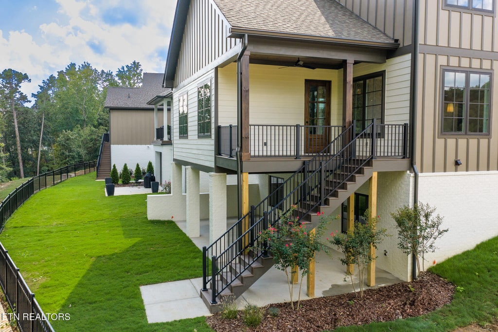 Photo of 900 Cranes Camp Tr, Chattanooga, TN 37405 (MLS # 1356737)