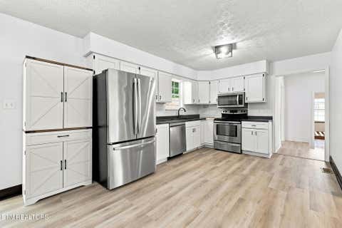 Tiny photo for 7813 Shadowood Drive, Knoxville, TN 37938 (MLS # 1351131)