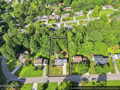 Tiny photo for 7813 Shadowood Drive, Knoxville, TN 37938 (MLS # 1351131)