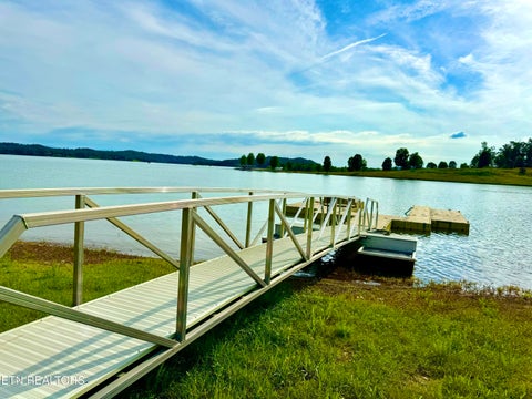 Tiny photo for 2227 Ted Moore Rd, Dandridge, TN 37725 (MLS # 1343249)