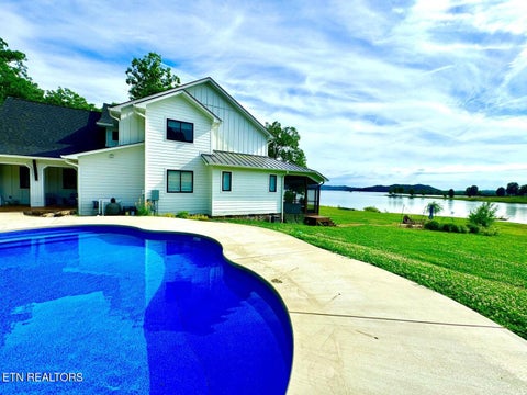 Tiny photo for 2227 Ted Moore Rd, Dandridge, TN 37725 (MLS # 1343249)