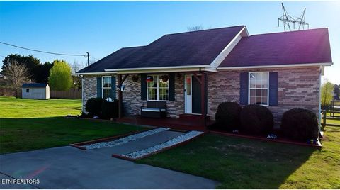 Photo of 613 Carmack Court, Dandridge, TN 37725 (MLS # 1332823)