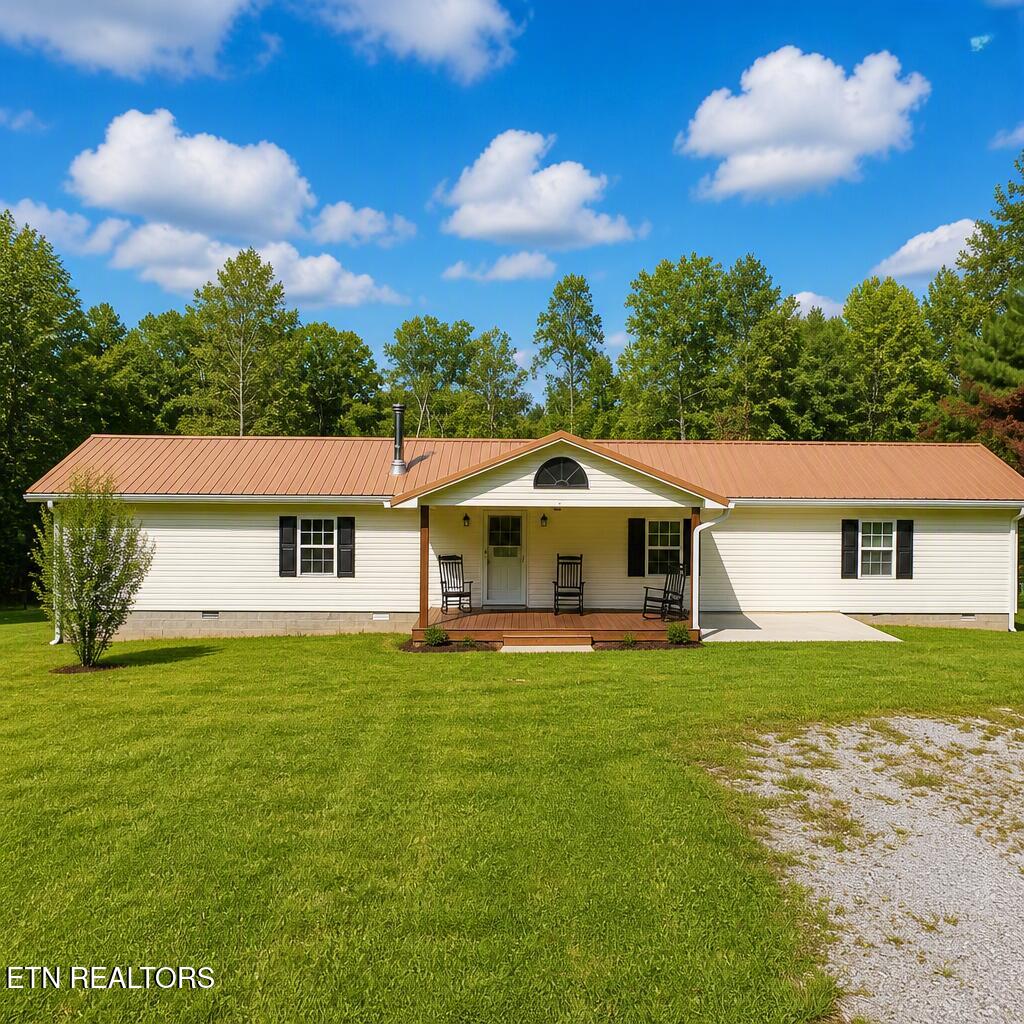 Photo of 101 Daymon Circle, Crossville, TN 38572 (MLS # 1358590)