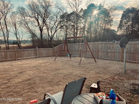 Tiny photo for 1498 Housley Drive, Athens, TN 37303 (MLS # 1332085)