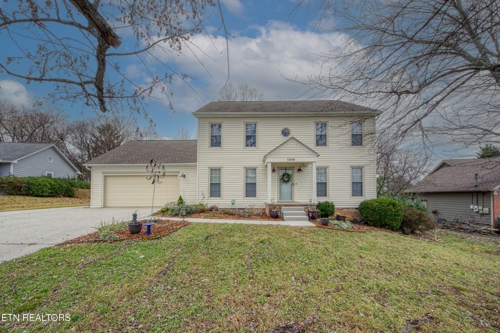 Photo of 1343 Wenlock Rd, Knoxville, TN 37922 (MLS # 1323522)