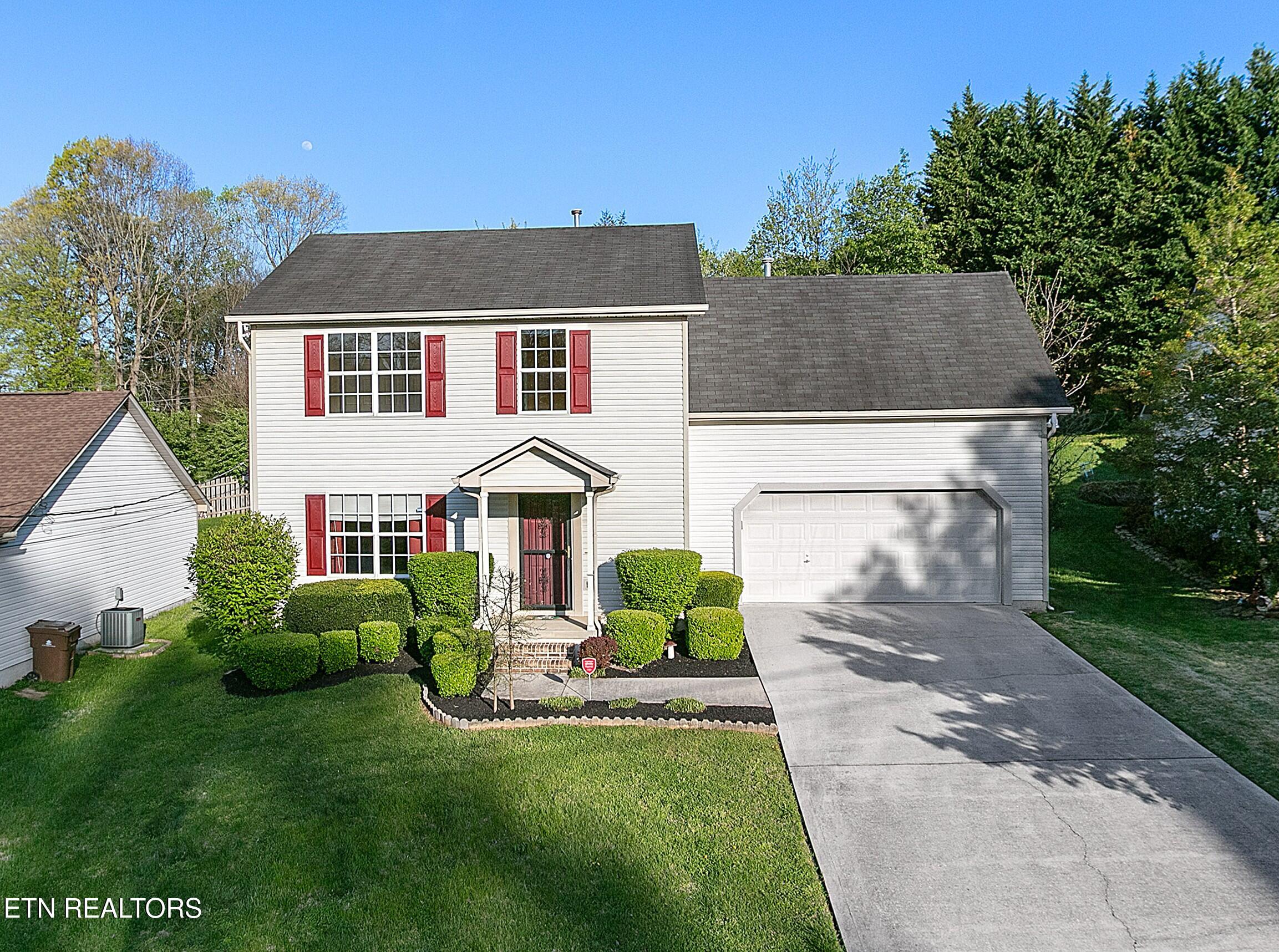 2112 Torch Light Lane