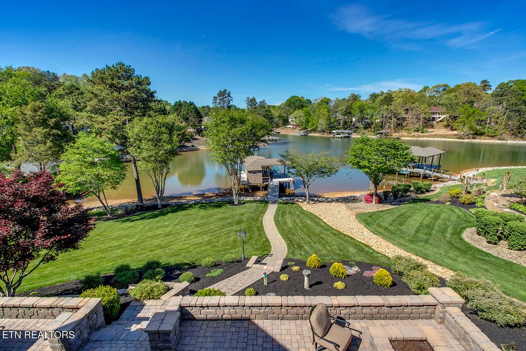 Photo of 113 Shawnee Point, Loudon, TN 37774 (MLS # 1337790)