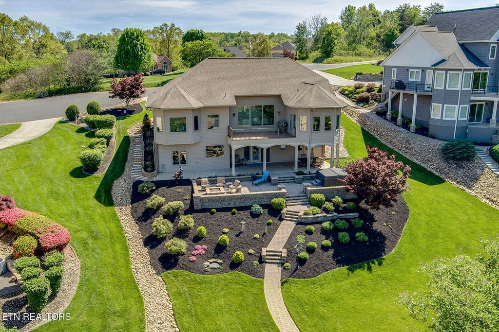 Photo of 113 Shawnee Point, Loudon, TN 37774 (MLS # 1337790)