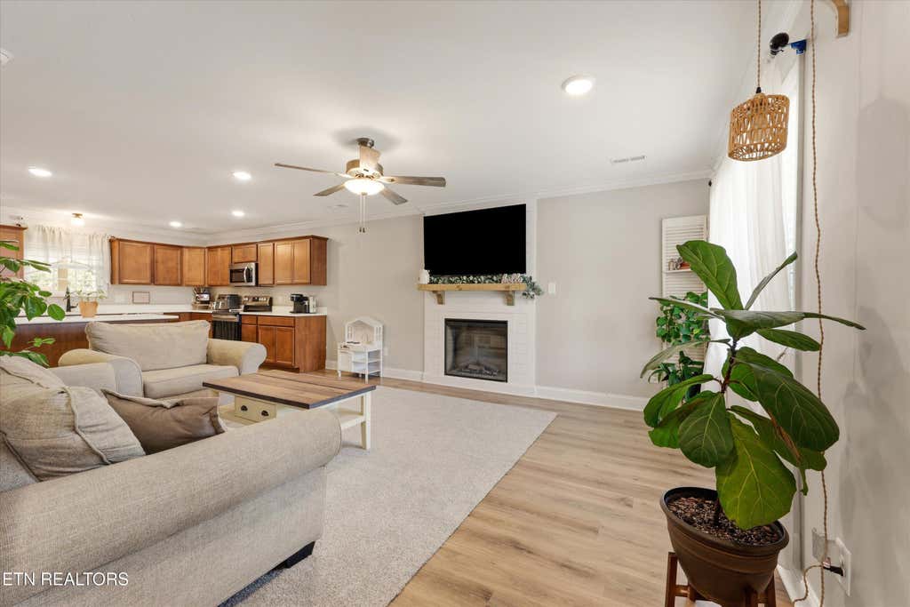 Photo of 7621 Honey Oaks Rd, Corryton, TN 37721 (MLS # 1352255)