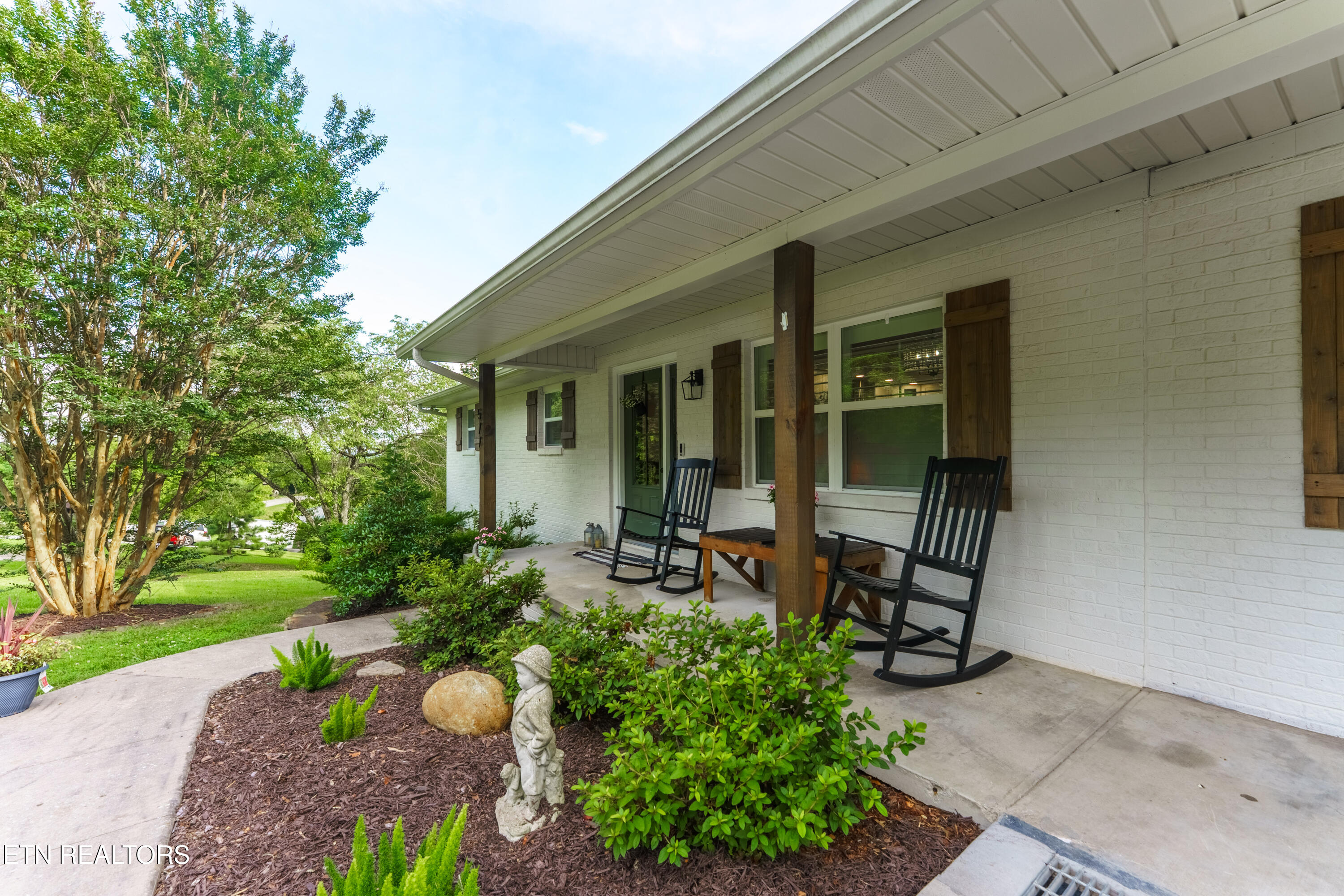 577 Stephens Rd