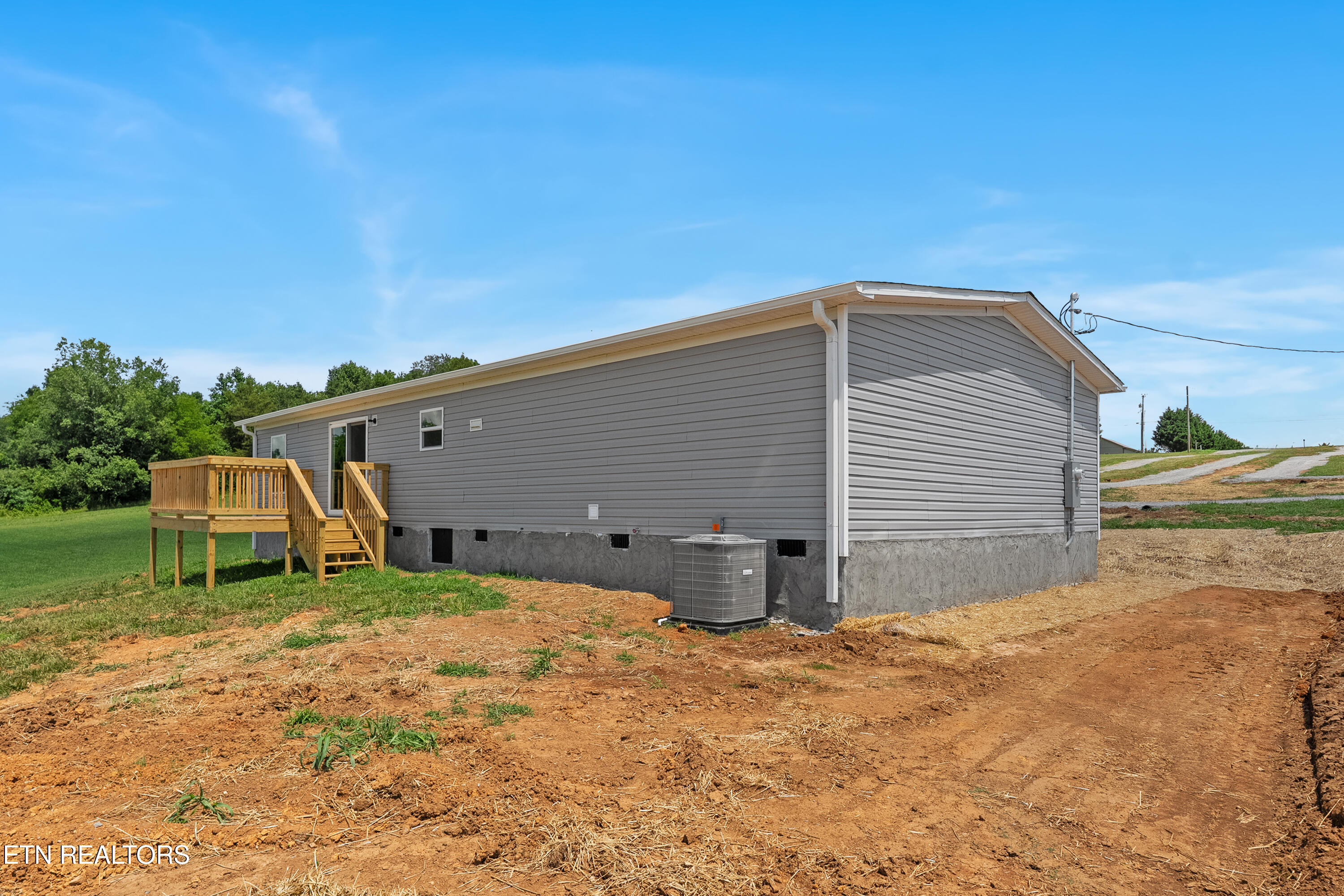 281 Thompson Rd