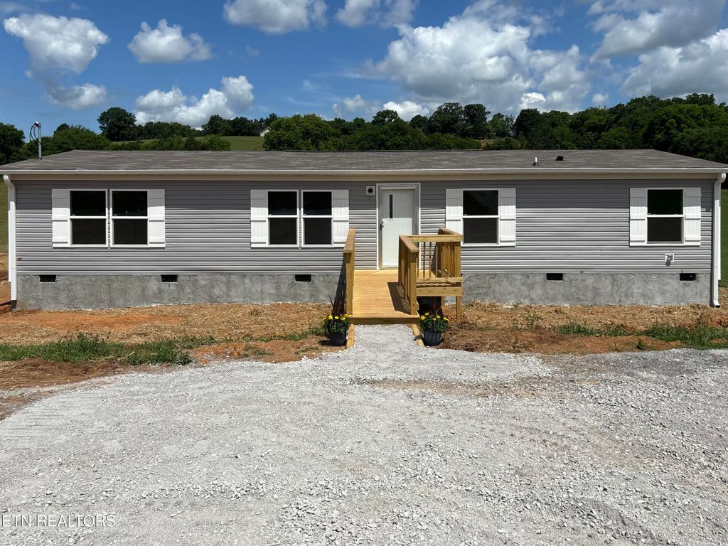 Photo of 281 Thompson Rd, Madisonville, TN 37354 (MLS # 1344588)
