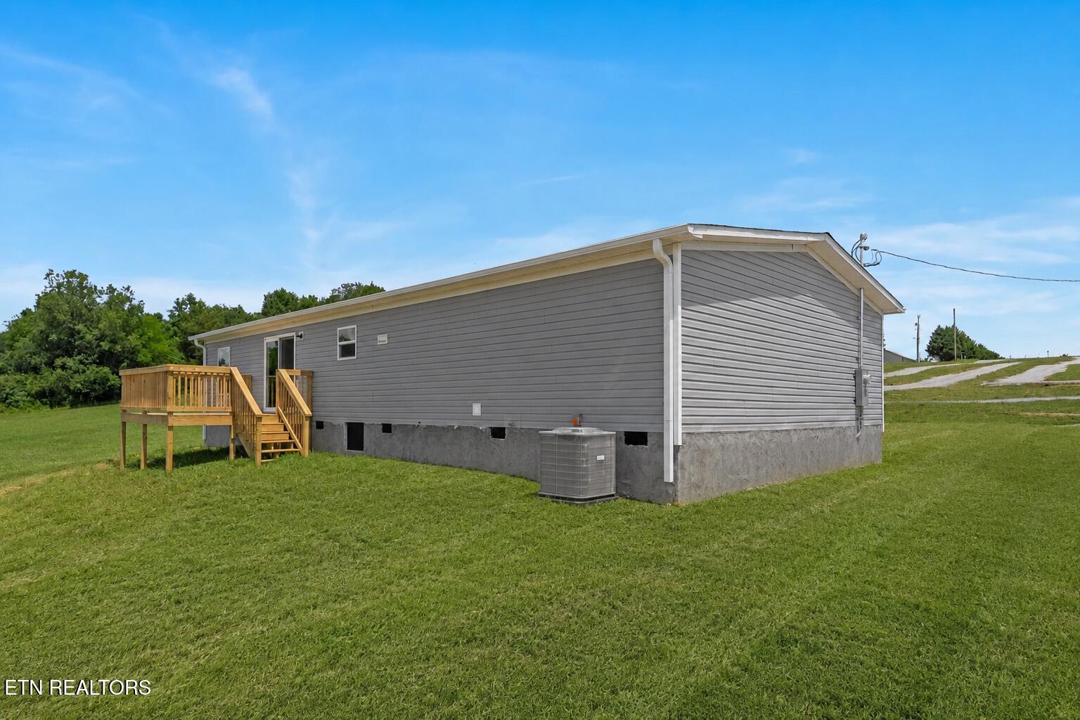 281 Thompson Rd