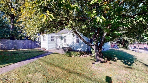 Tiny photo for 820 Oglewood Ave, Knoxville, TN 37917 (MLS # 1357509)