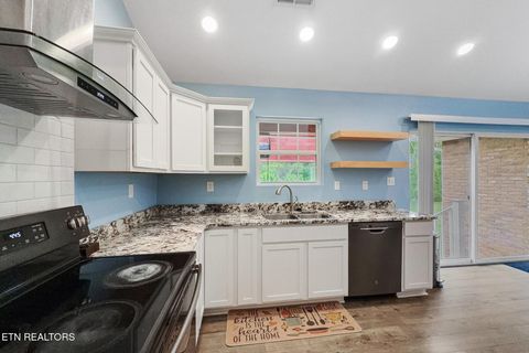 Tiny photo for 2122 Zion Drive, Sevierville, TN 37862 (MLS # 1347985)