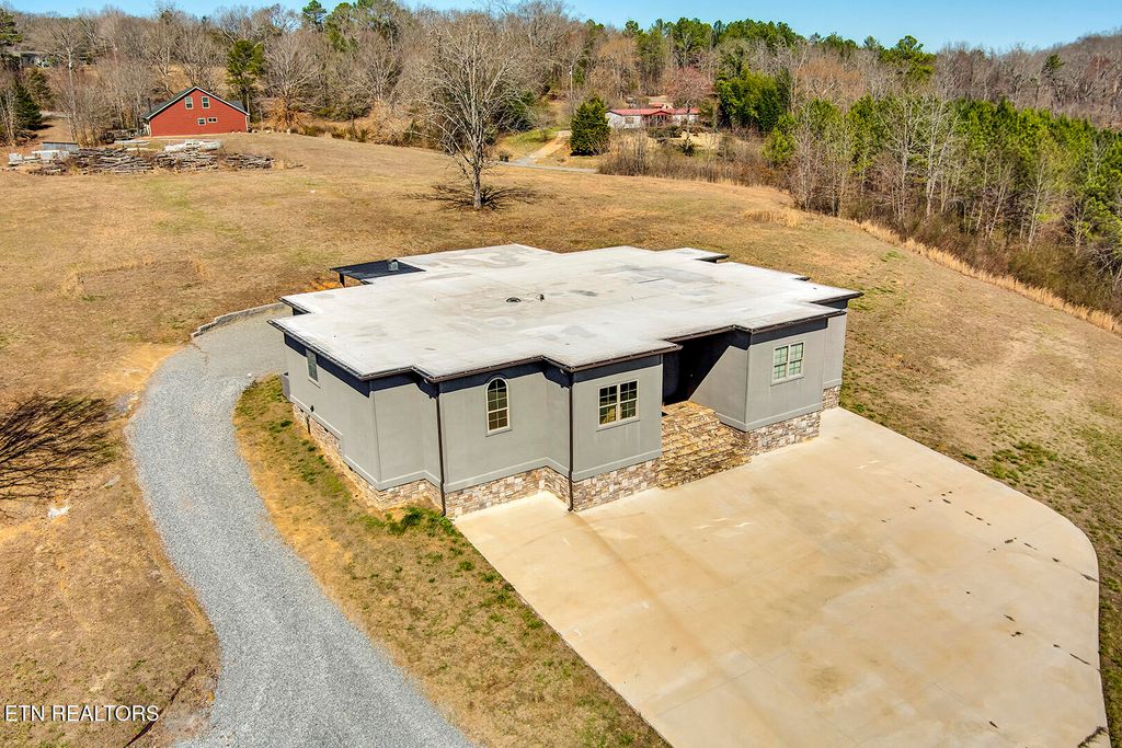 Photo of 1100 County Road 20, Calhoun, TN 37309 (MLS # 1331886)