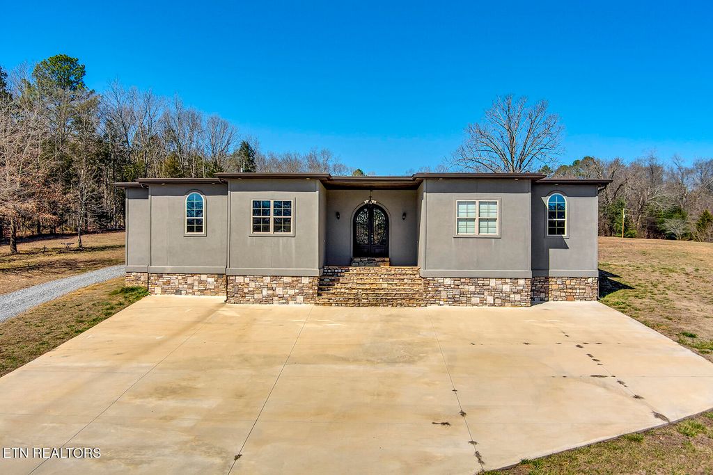 Photo of 1100 County Road 20, Calhoun, TN 37309 (MLS # 1331886)