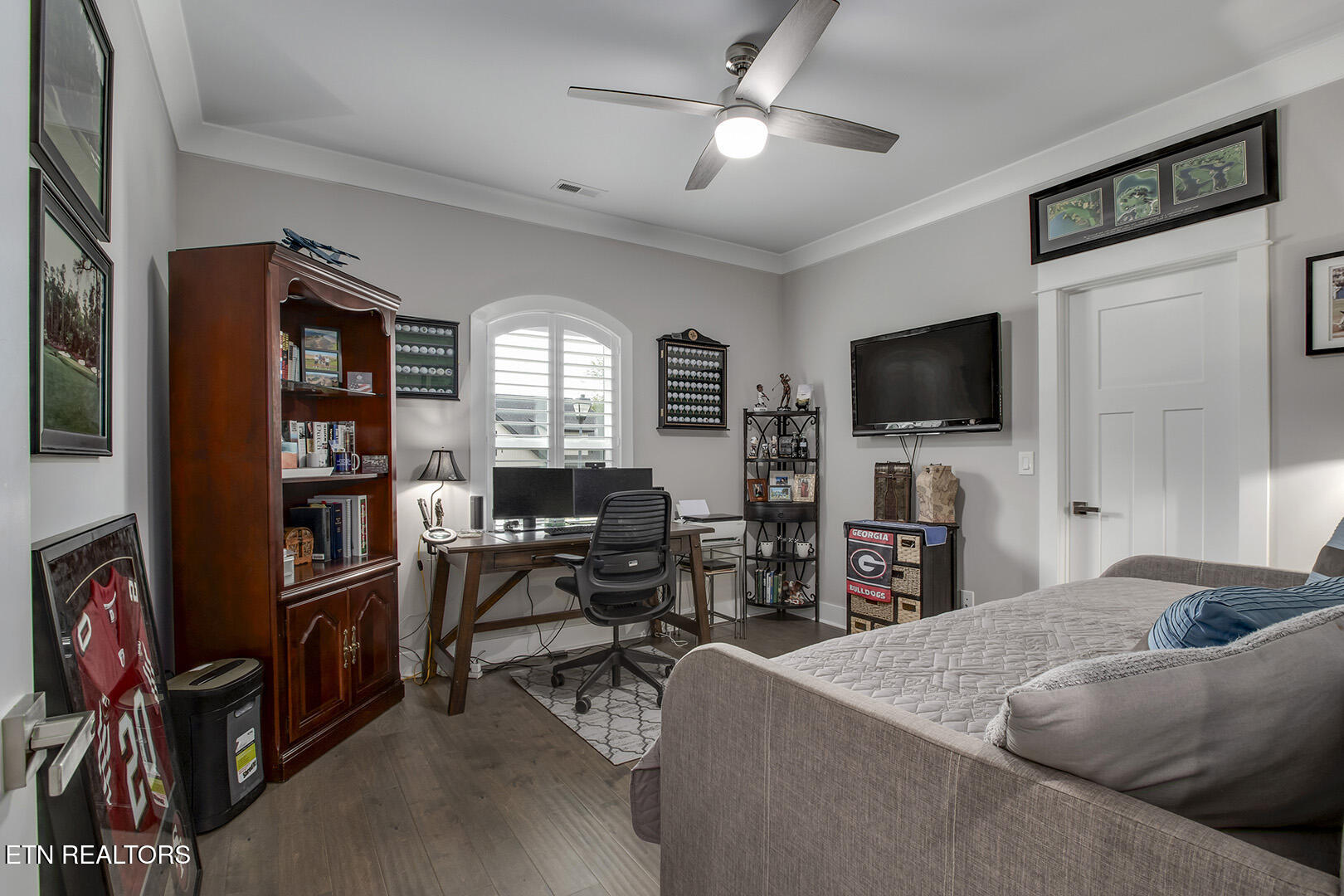 Loudon, Tennessee 37774, United States, 3 Bedrooms Bedrooms, ,2 BathroomsBathrooms,Residential,Pending,184392