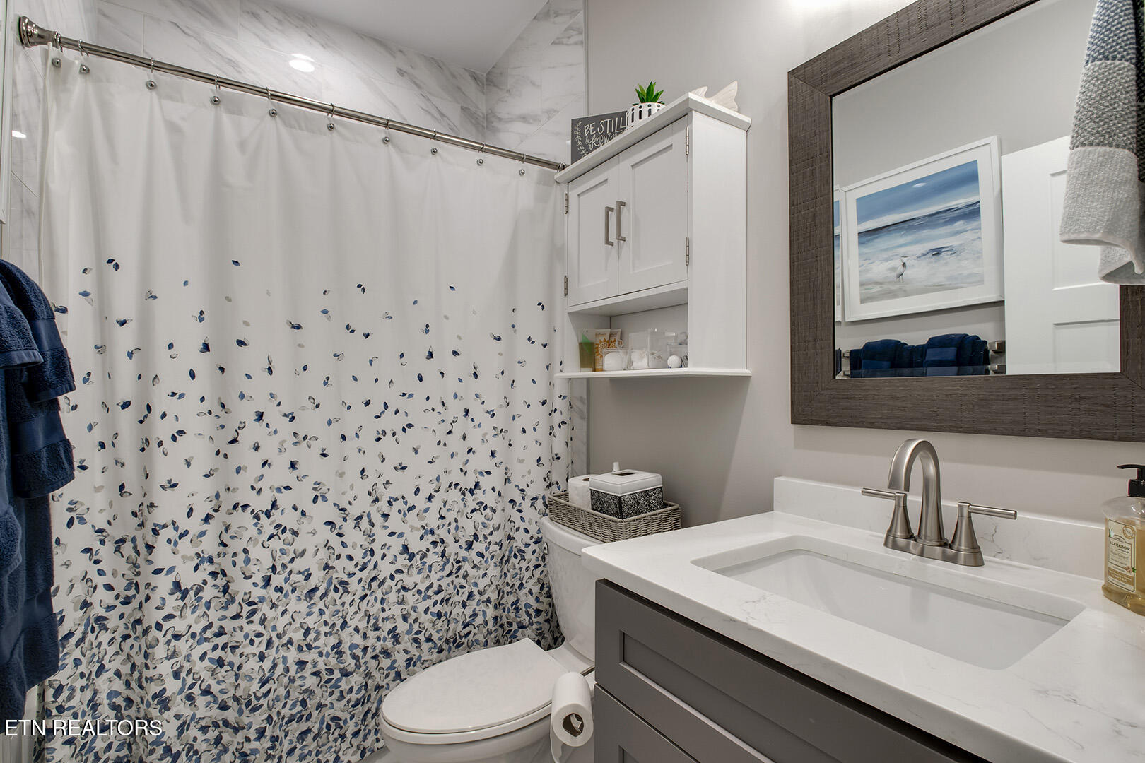 Loudon, Tennessee 37774, United States, 3 Bedrooms Bedrooms, ,2 BathroomsBathrooms,Residential,Pending,184392