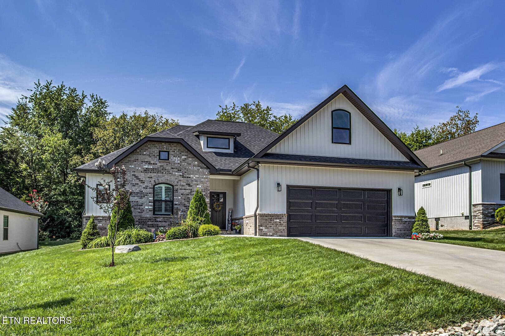 Loudon, Tennessee 37774, United States, 3 Bedrooms Bedrooms, ,2 BathroomsBathrooms,Residential,Pending,184392