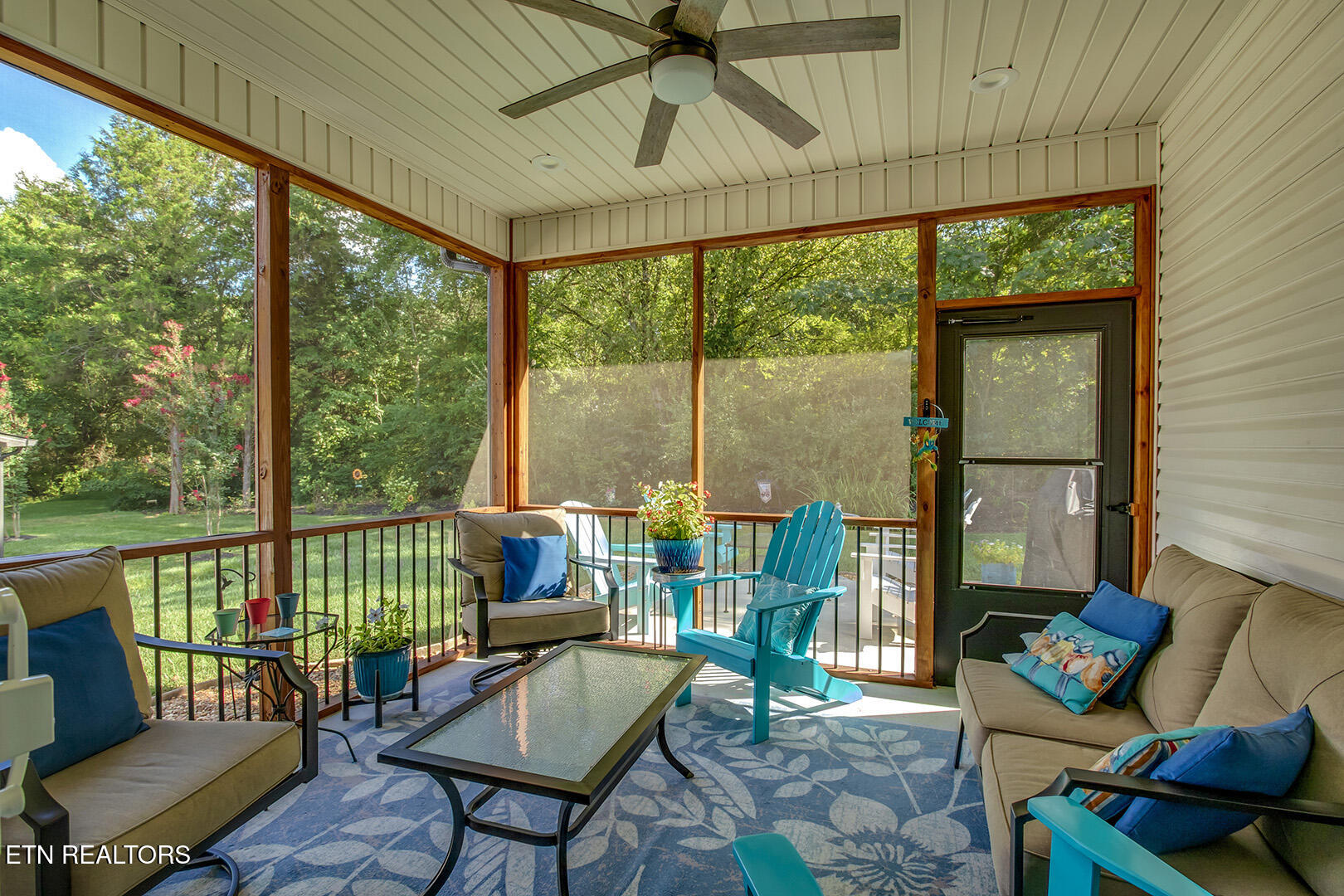 Loudon, Tennessee 37774, United States, 3 Bedrooms Bedrooms, ,2 BathroomsBathrooms,Residential,Pending,184392