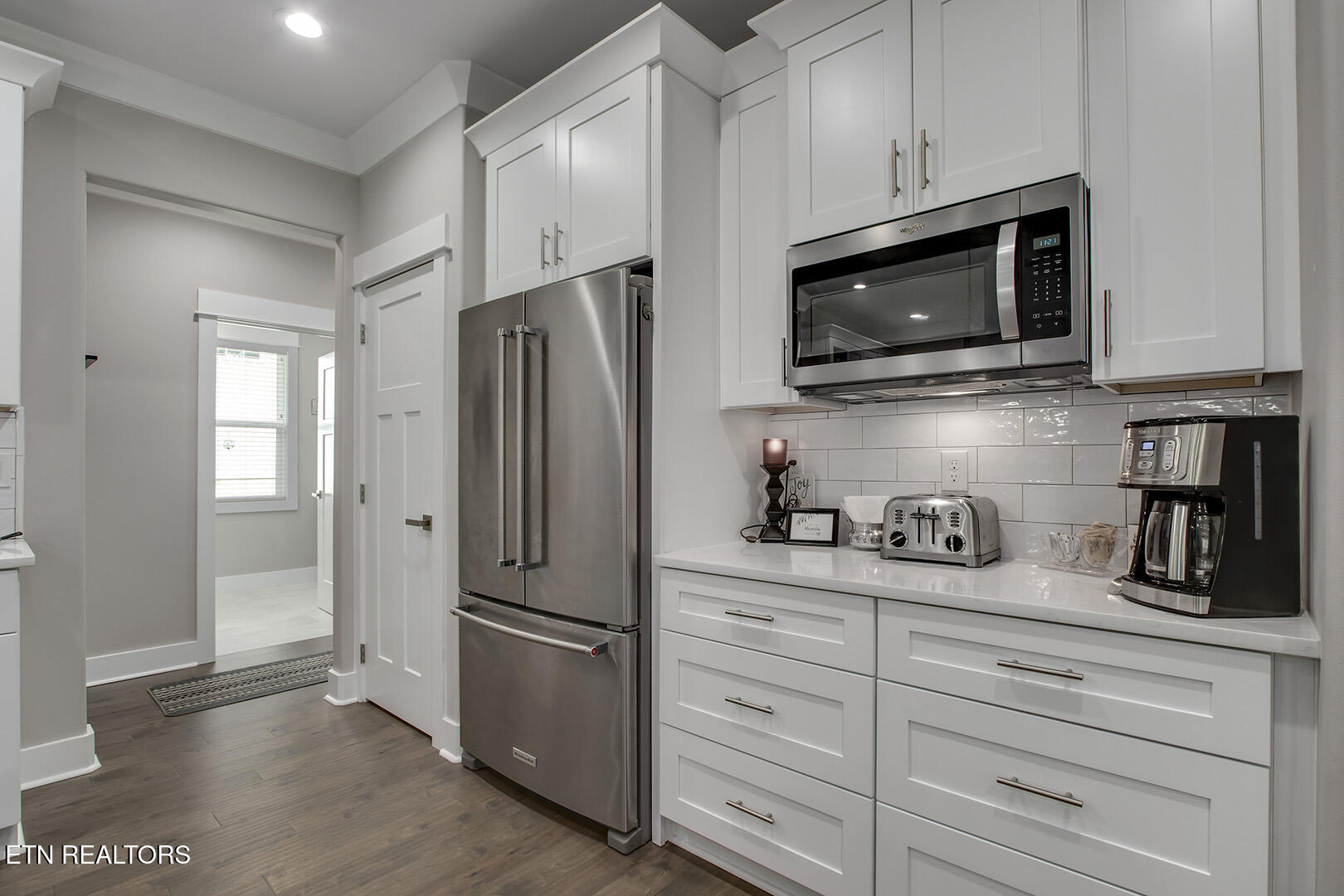 Loudon, Tennessee 37774, United States, 3 Bedrooms Bedrooms, ,2 BathroomsBathrooms,Residential,Pending,184392