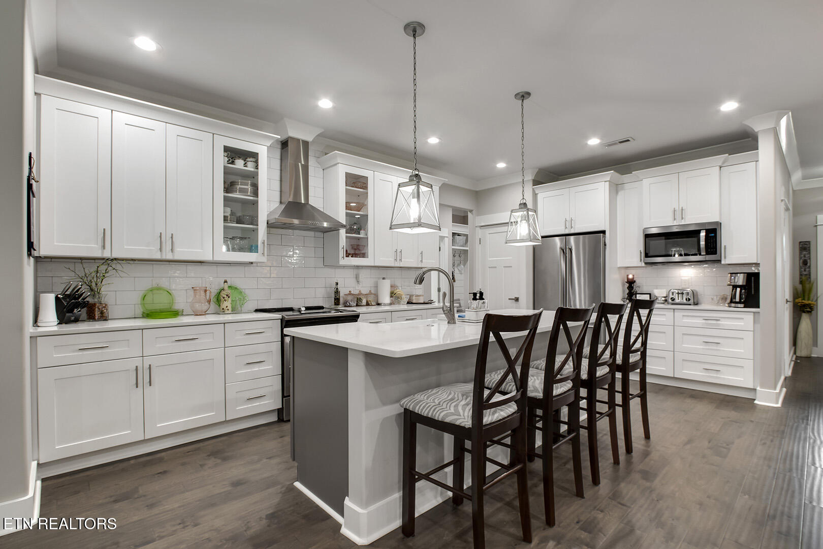 Loudon, Tennessee 37774, United States, 3 Bedrooms Bedrooms, ,2 BathroomsBathrooms,Residential,Pending,184392