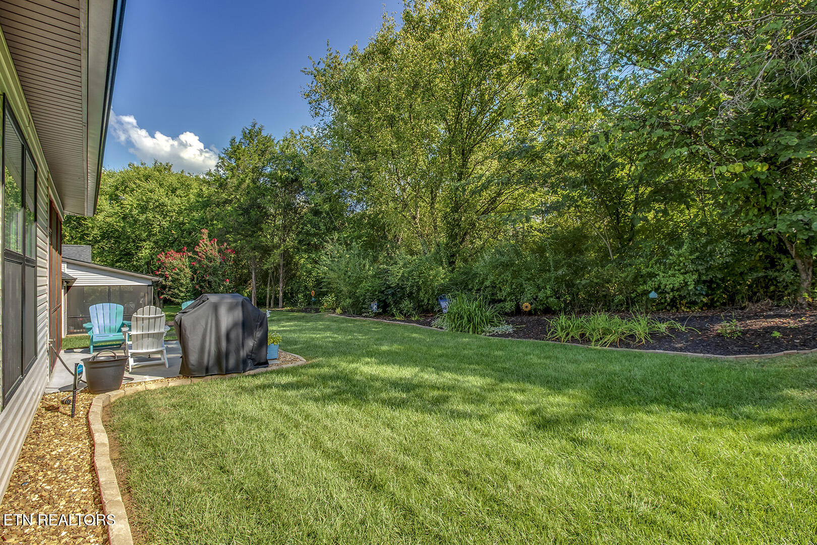 Loudon, Tennessee 37774, United States, 3 Bedrooms Bedrooms, ,2 BathroomsBathrooms,Residential,Pending,184392