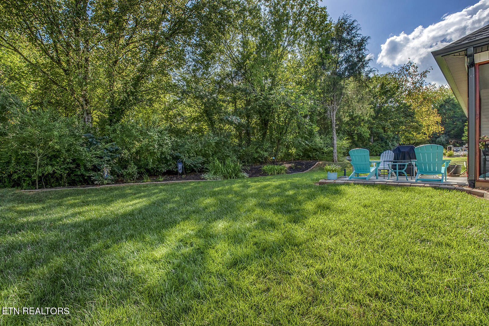 Loudon, Tennessee 37774, United States, 3 Bedrooms Bedrooms, ,2 BathroomsBathrooms,Residential,Pending,184392