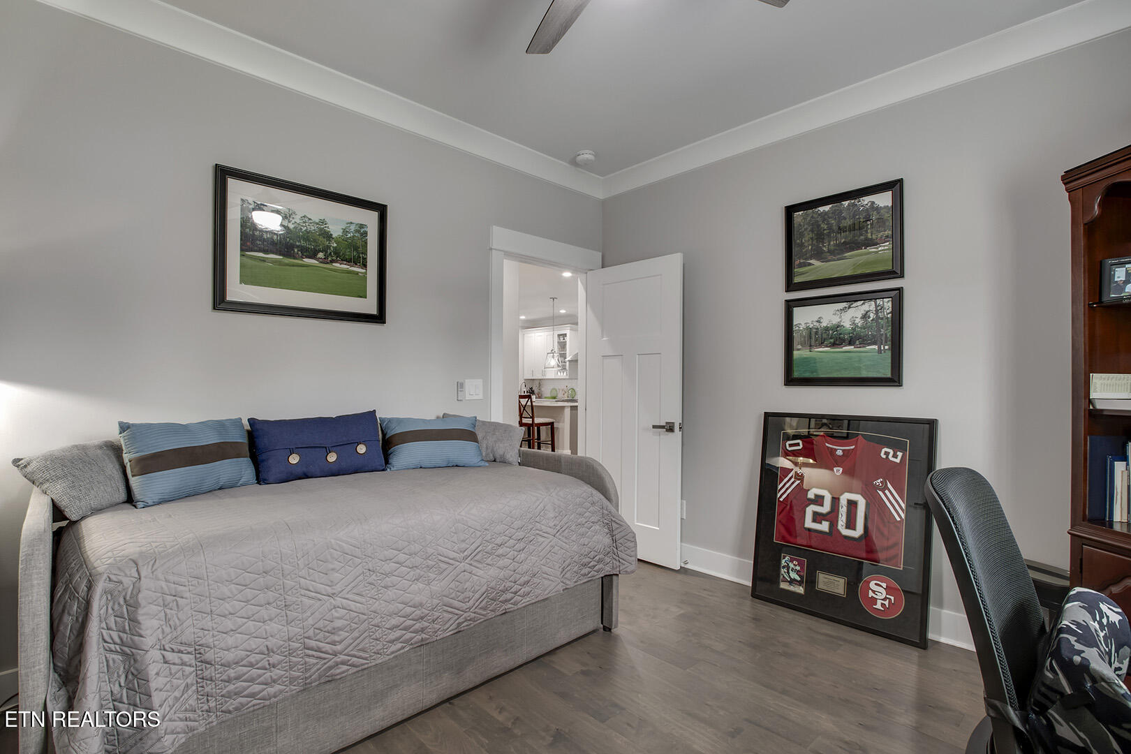 Loudon, Tennessee 37774, United States, 3 Bedrooms Bedrooms, ,2 BathroomsBathrooms,Residential,Pending,184392