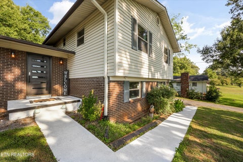 Tiny photo for 717 Schenley Rd, Knoxville, TN 37923 (MLS # 1354500)