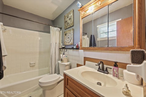 Tiny photo for 717 Schenley Rd, Knoxville, TN 37923 (MLS # 1354500)