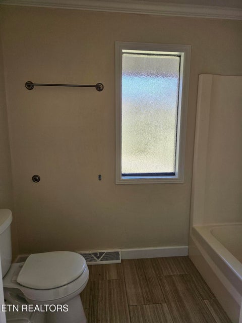Tiny photo for 229 Mcneeley Drive, LaFollette, TN 37766 (MLS # 1360014)