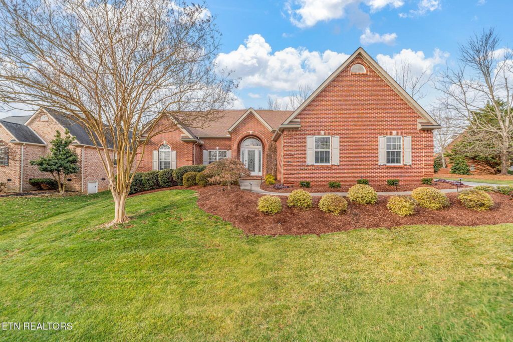 Photo of 1501 Lewisbrooke Lane, Knoxville, TN 37922 (MLS # 1328043)