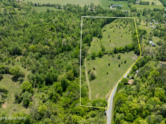 418 E MILLERS COVE RD, WALLAND, TN 37886 - Image cfc8cb2029a7d1ecbf363c228abc0db5/2129354048