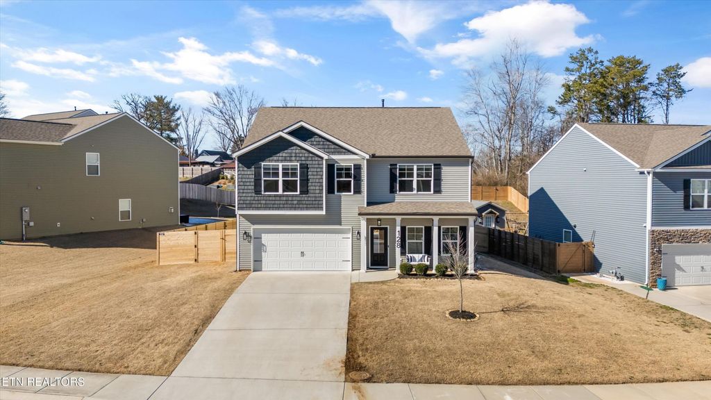 Photo of 128 Canton Lane, Maryville, TN 37803 (MLS # 1323089)