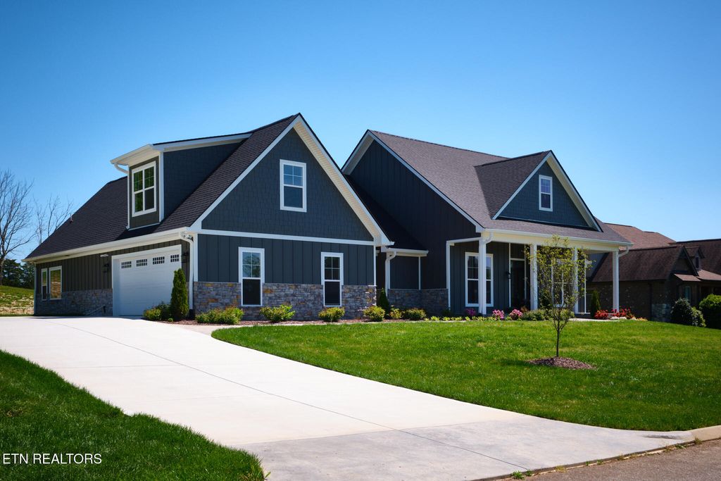 Photo of 207 Morganton Cove, Greenback, TN 37742 (MLS # 1288837)