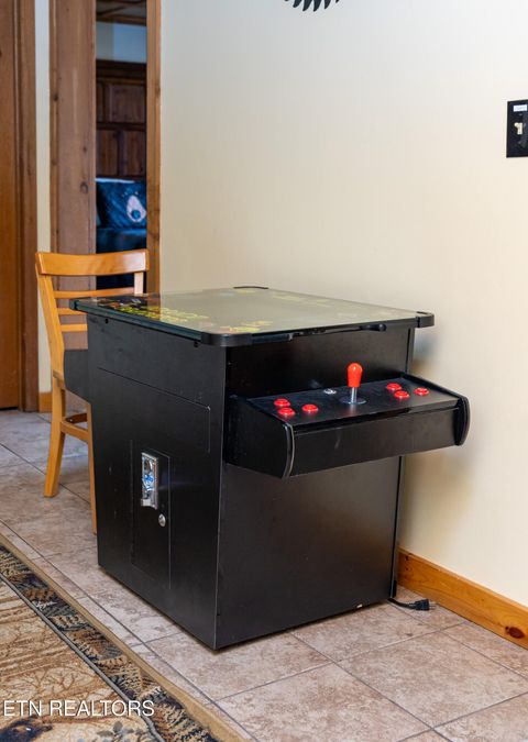 Tiny photo for 1107 Fox Run, Gatlinburg, TN 37738 (MLS # 1331301)