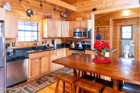 Tiny photo for 1107 Fox Run, Gatlinburg, TN 37738 (MLS # 1331301)