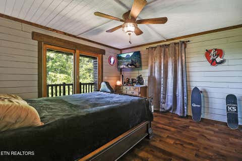Tiny photo for 133 Hickory Flats Rd, Harriman, TN 37748 (MLS # 1340604)